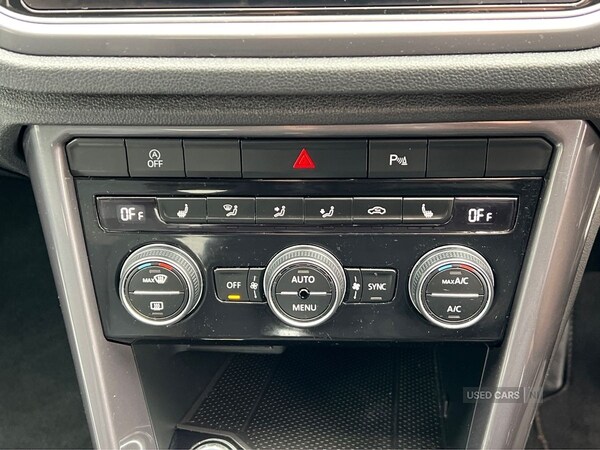 Used Volkswagen T-Roc 2020 for sale - 76338156: Photo 28