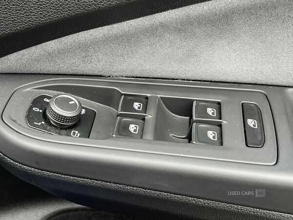 Used Volkswagen Golf 2021 for sale - 76315398: Photo 30