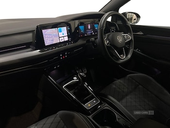 Used Volkswagen Golf 2024 for sale - 79577939: Photo
