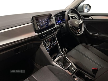 Used Volkswagen T-Roc 2022 for sale - 78292809: Photo