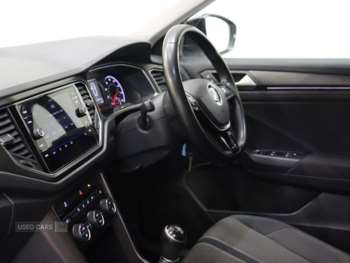 Used Volkswagen T-Roc 2019 for sale - 75061332: Photo