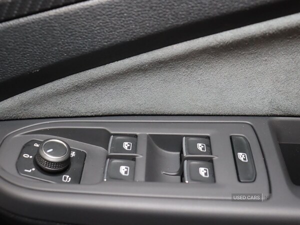 Used Volkswagen Golf 2023 for sale - 76433698: Photo 29