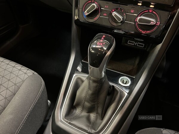 Used Volkswagen T-Cross 2020 for sale - 76138804: Photo 15