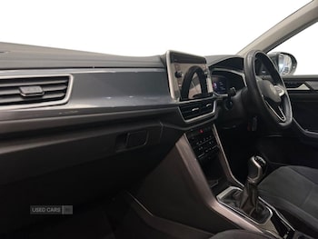 Used Volkswagen T-Roc 2023 for sale - 78742221: Photo