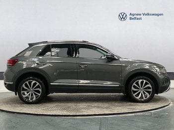 Used Volkswagen T-Roc 2023 for sale - 78742221: Photo