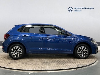 Used Volkswagen Polo 2023 for sale - 76123389: Photo 4