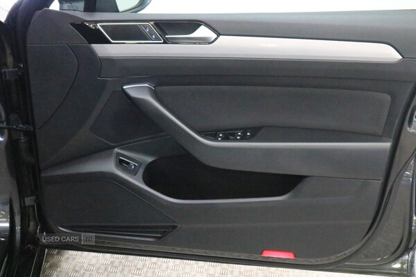 Used Volkswagen Passat 2023 for sale - 75647572: Photo 28