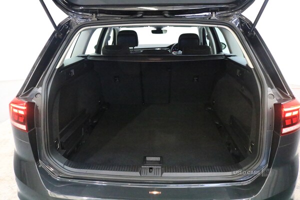 Used Volkswagen Passat 2023 for sale - 75647572: Photo 34