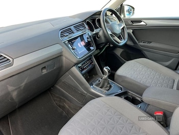 Used Volkswagen Tiguan 2022 for sale - 76201911: Photo 2