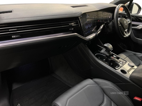 Used Volkswagen Touareg 2019 for sale - 77144861: Photo 2