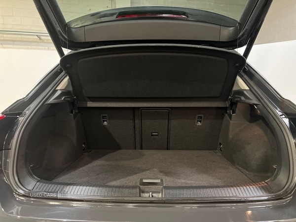 Used Volkswagen T-Roc 2022 for sale - 77401069: Photo 10