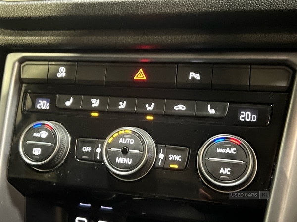 Used Volkswagen T-Roc 2022 for sale - 77401069: Photo 28