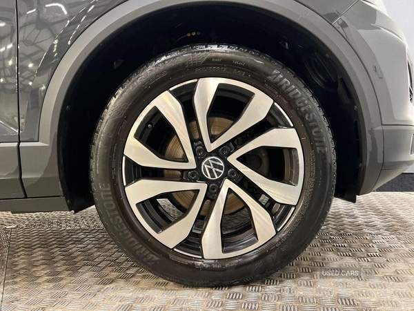 Used Volkswagen T-Roc 2022 for sale - 77401069: Photo 5