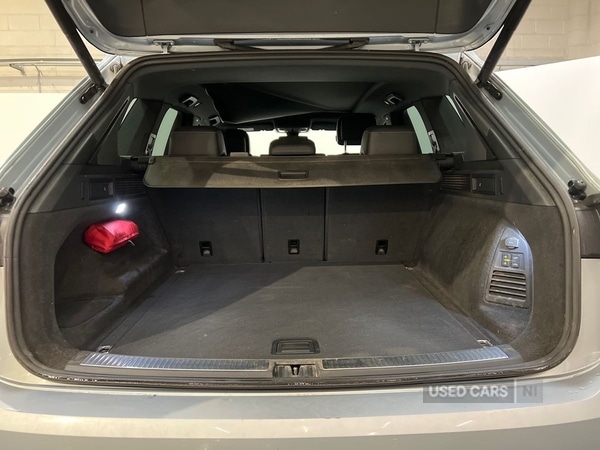 Used Volkswagen Touareg 2023 for sale - 77550916: Photo 10