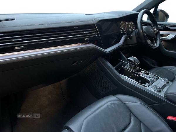 Used Volkswagen Touareg 2023 for sale - 77550916: Photo 2