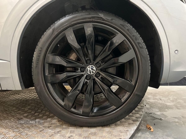 Used Volkswagen Touareg 2023 for sale - 77550916: Photo 5