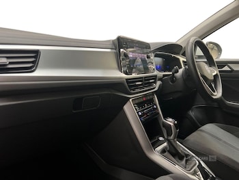 Used Volkswagen T-Roc 2025 for sale - 78966515: Photo
