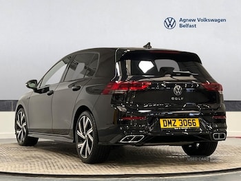 Used Volkswagen Golf 2024 for sale - 77926596: Photo