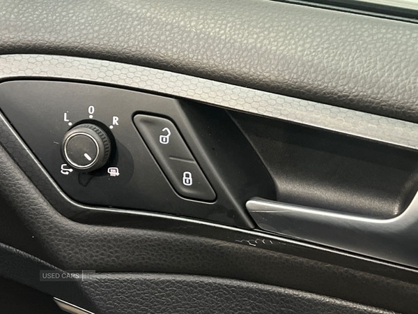 Used Volkswagen Golf 2018 for sale - 77292312: Photo 31