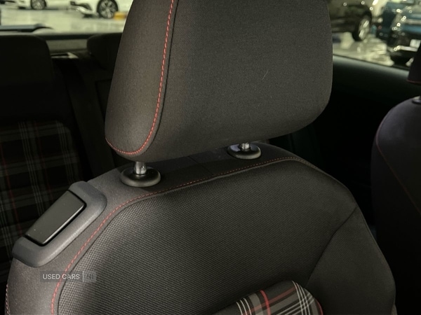 Used Volkswagen Golf 2018 for sale - 77292312: Photo 32