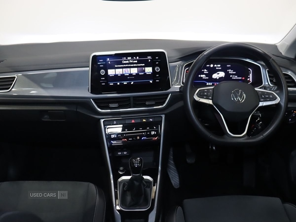Used Volkswagen T-Roc 2023 for sale - 76419552: Photo 23