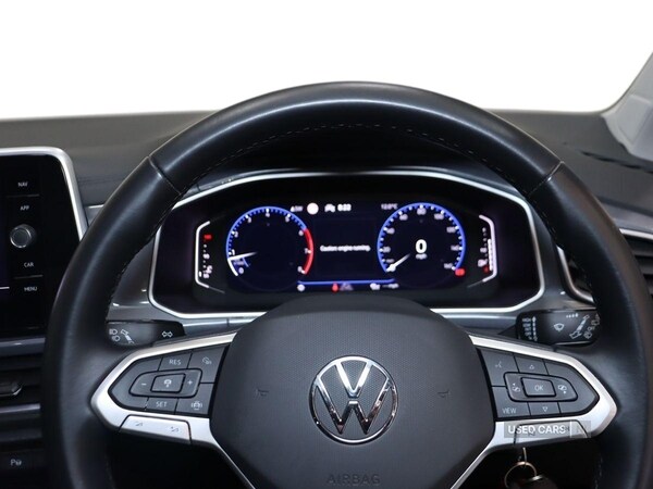 Used Volkswagen T-Roc 2023 for sale - 76419552: Photo 8