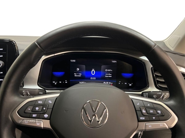 Used Volkswagen T-Roc 2022 for sale - 77525335: Photo 8