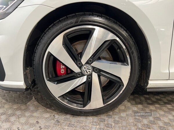 Used Volkswagen Golf 2019 for sale - 76139175: Photo 24