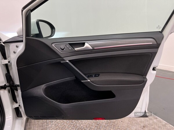 Used Volkswagen Golf 2019 for sale - 76139175: Photo 29