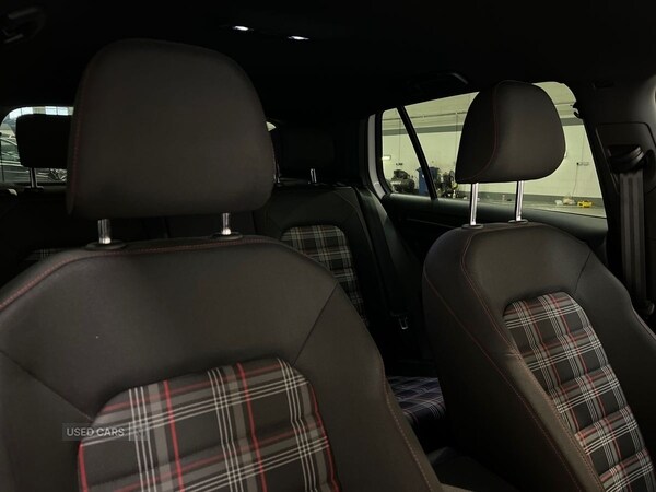 Used Volkswagen Golf 2019 for sale - 76139175: Photo 32