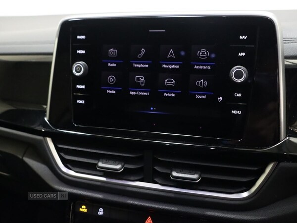 Used Volkswagen T-Roc 2022 for sale - 76271228: Photo 16