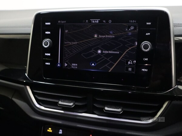 Used Volkswagen T-Roc 2022 for sale - 76271228: Photo 32