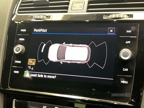 Used Volkswagen Golf 2018 for sale - 77560365: Photo 35