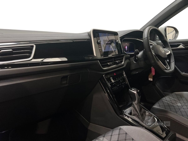 Used Volkswagen T-Roc 2025 for sale - 77784858: Photo 2