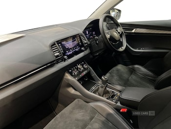 Used Skoda Karoq 2023 for sale - 76216115: Photo 2