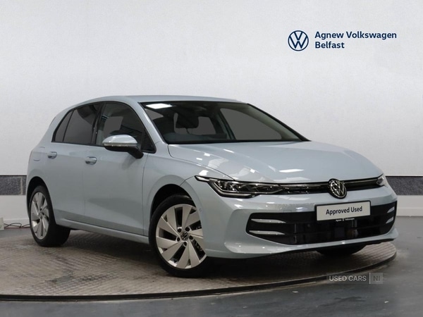 Used Volkswagen Golf 2025 for sale - 76399877: Photo 1