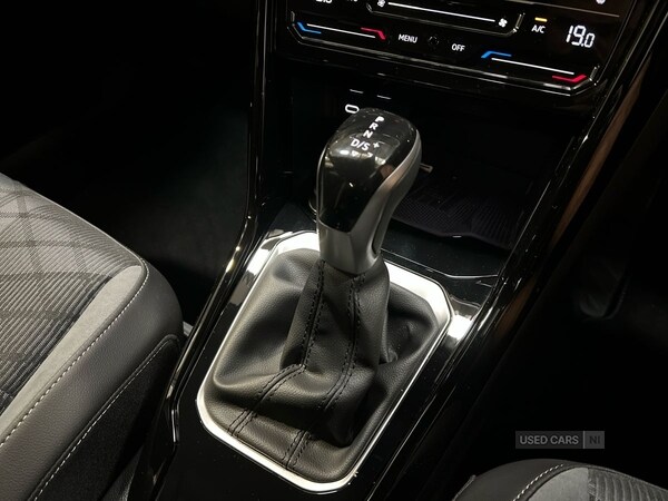 Used Volkswagen T-Roc 2025 for sale - 76271218: Photo 15