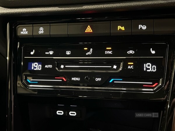 Used Volkswagen T-Roc 2025 for sale - 76271218: Photo 28