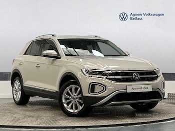 Used Volkswagen T-Roc 2023 for sale - 78536176: Photo