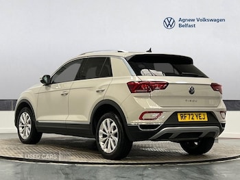 Used Volkswagen T-Roc 2023 for sale - 78536176: Photo