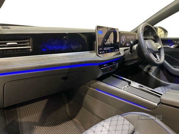 Used Volkswagen Passat 2025 for sale - 77156884: Photo 2