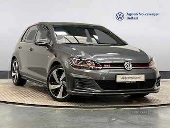 Volkswagen - Golf
