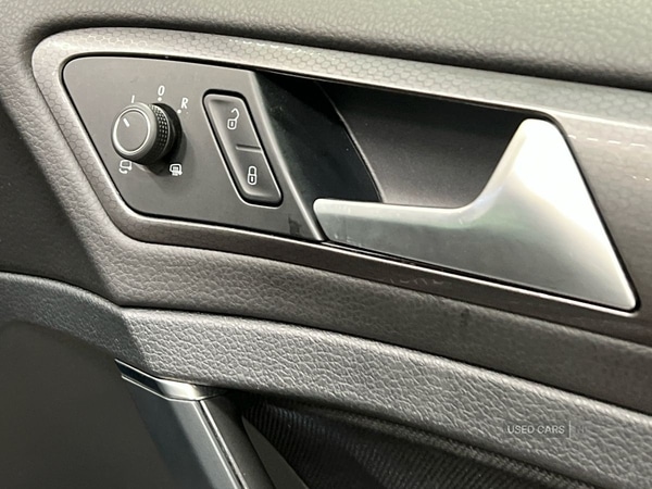 Used Volkswagen Golf 2020 for sale - 76350176: Photo 30