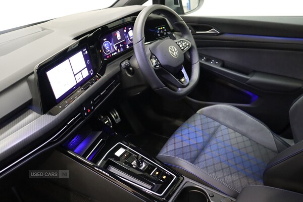 Used Volkswagen Golf 2024 for sale - 76318615: Photo 2