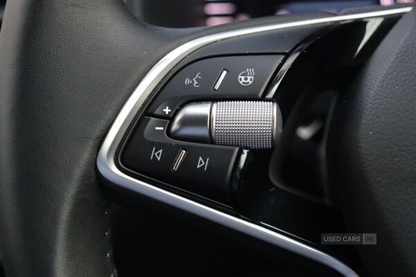 Used Skoda Karoq 2025 for sale - 76593276: Photo 17