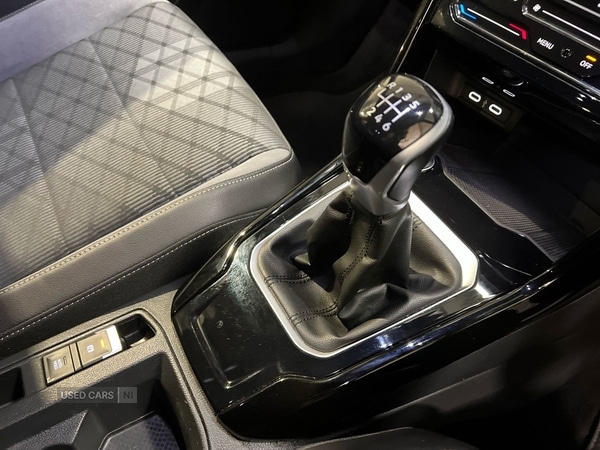 Used Volkswagen T-Roc 2023 for sale - 76743812: Photo 15