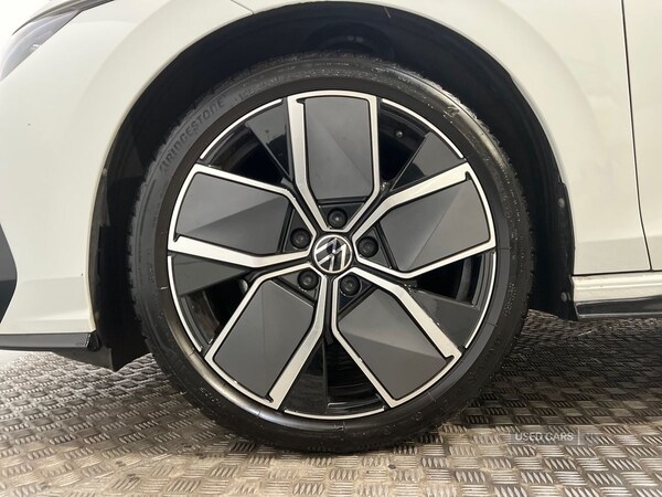 Used Volkswagen Golf 2025 for sale - 78128353: Photo 26