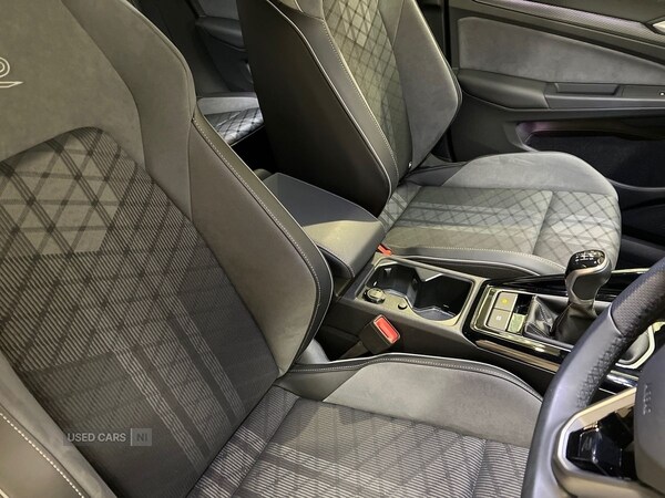 Used Volkswagen Golf 2024 for sale - 77084613: Photo 23