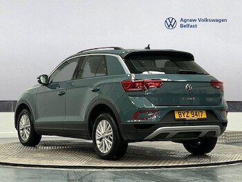 Used Volkswagen T-Roc 2023 for sale - 78662977: Photo