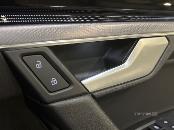 Used Volkswagen Touareg 2019 for sale - 77230971: Photo 31